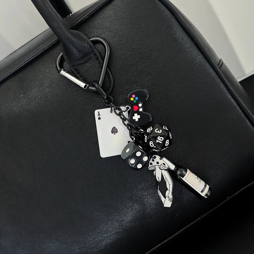 Gambling Dice Keychain – Vegas Style Lucky Charm Key Ring Gift for Men